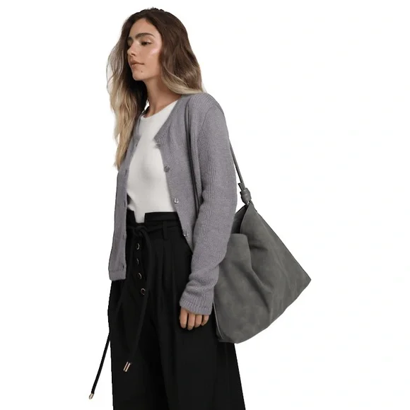 8 Other Reasons Betsy Slouch Tote In Stone - Picture 3 of 9